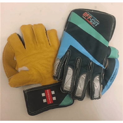 Cricket W/Keeping Glove OFF-CUT Youths REDUCED